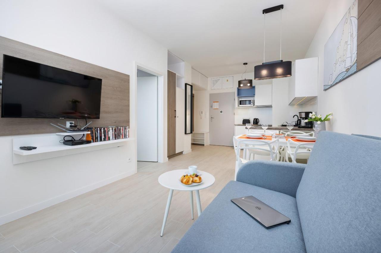 Apartamenty Aquamarina Onyx By Noclegi Renters เมียนซิดดรอแย ภายนอก รูปภาพ